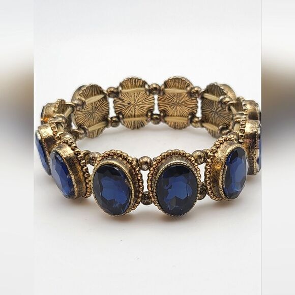 Beautiful Bracelet,  blue and gold, stretchy. - Picture 1 of 5